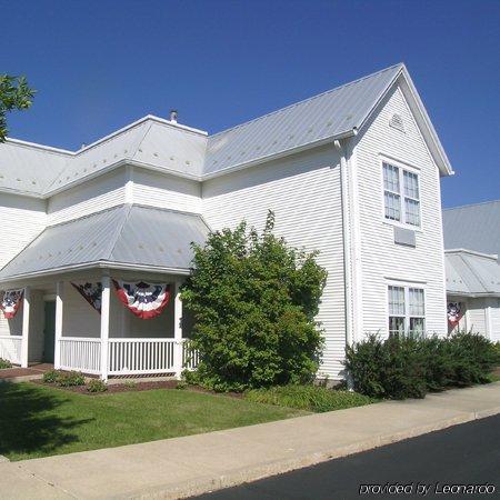 Amish Inn Nappanee Exterior foto