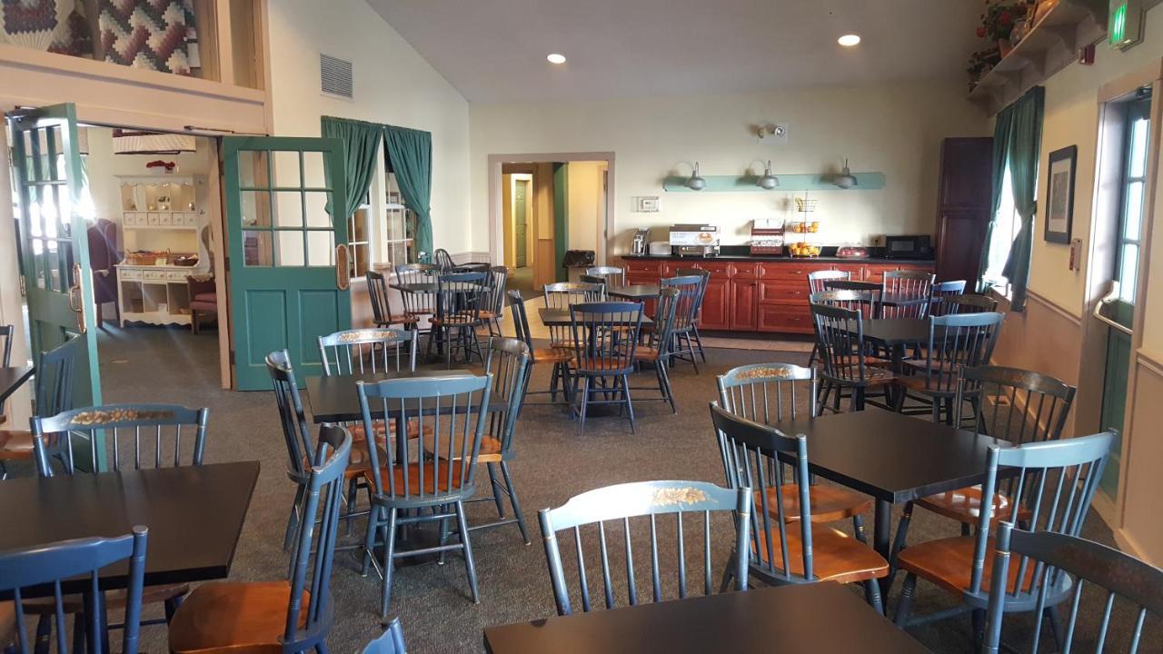 Amish Inn Nappanee Exterior foto